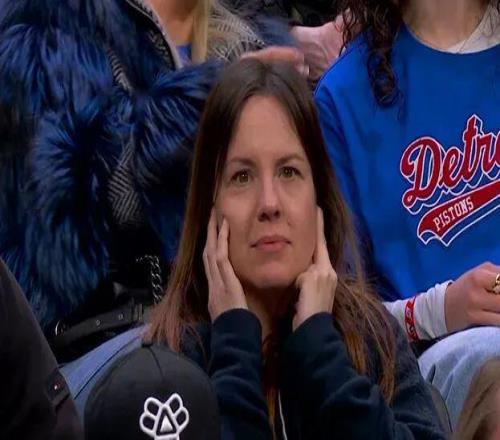 考文垂与女,王巡游英冠,对决,彩娱乐,彩票平台,在线购彩,彩票投注,彩票服务